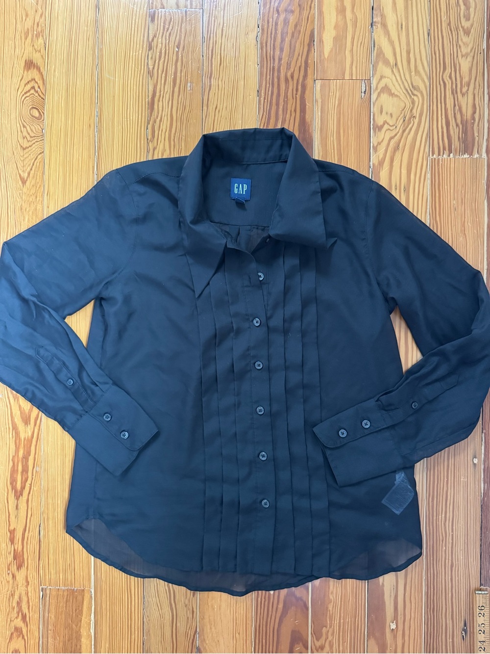 GAP Women's Black Button Down Long Sleeve Blouse Shirt